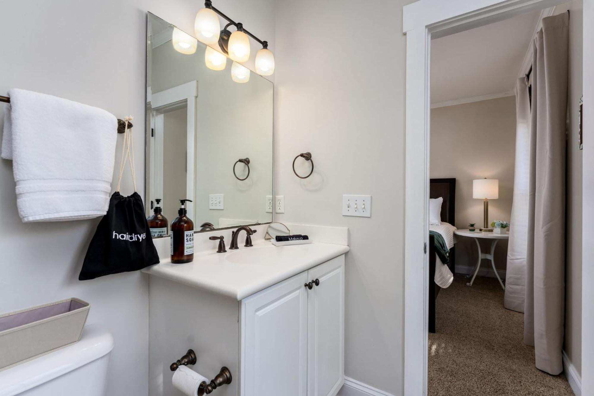 Downtown Wilmington Home ~ Pet Friendly Zewnętrze zdjęcie